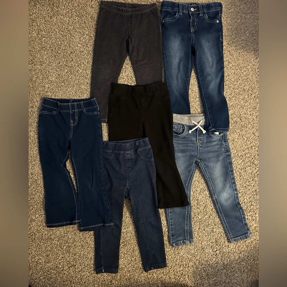 Toddler Girl Jeans/Jegging Bundle- Size 3T